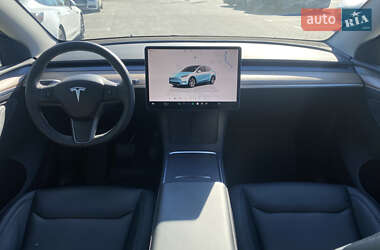 Позашляховик / Кросовер Tesla Model Y 2023 в 