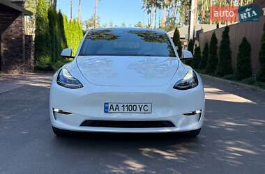 Tesla Model Y 2022