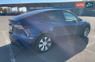 Позашляховик / Кросовер Tesla Model Y 2021 в 