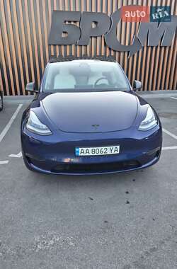 Позашляховик / Кросовер Tesla Model Y 2021 в Києві