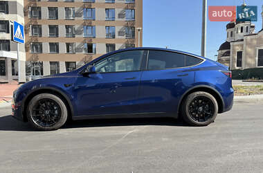 Внедорожник / Кроссовер Tesla Model Y 2023 в 
