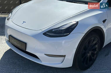 Внедорожник / Кроссовер Tesla Model Y 2021 в 