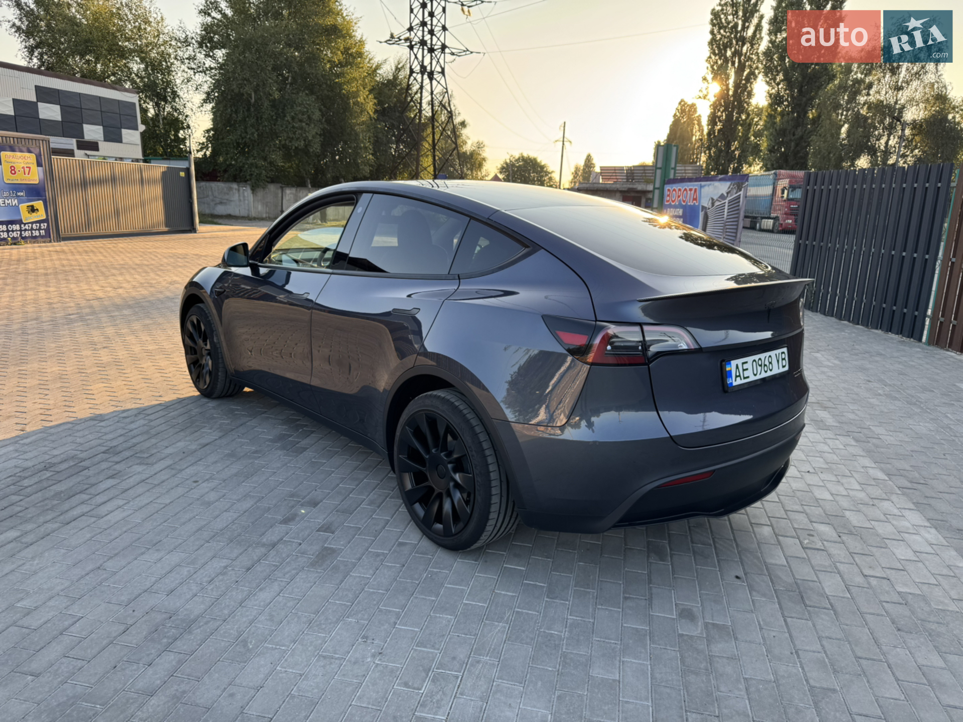 2023 Tesla Model Y - мініатюра 6
