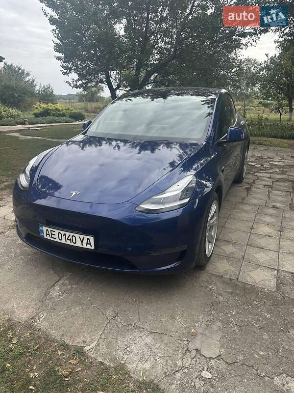 Tesla Model Y 2020