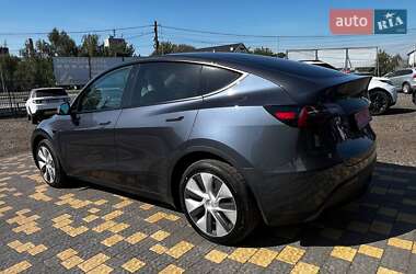 Внедорожник / Кроссовер Tesla Model Y 2023 в 