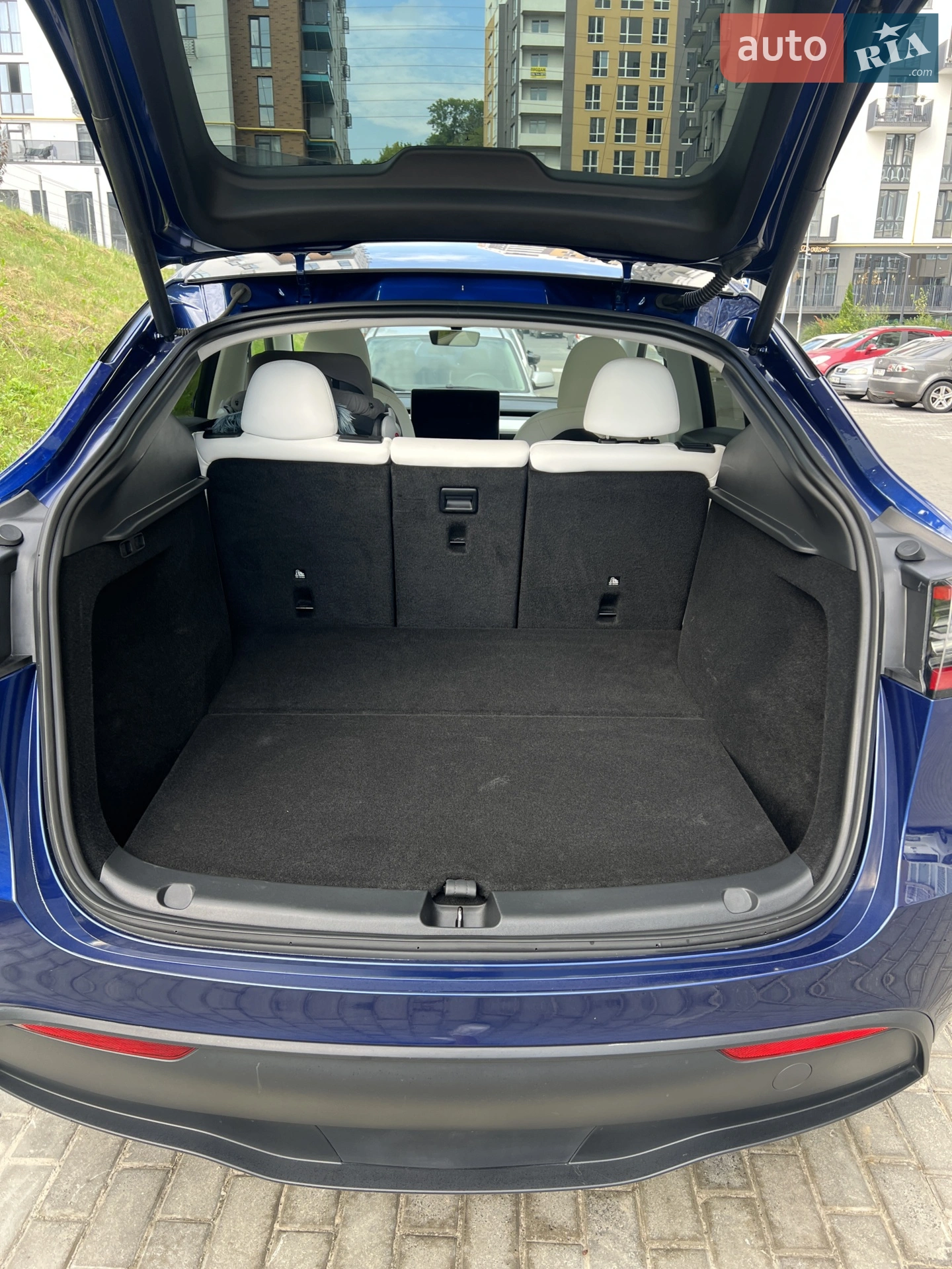 2023 Tesla Model Y - мініатюра 13