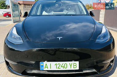 Позашляховик / Кросовер Tesla Model Y 2024 в 