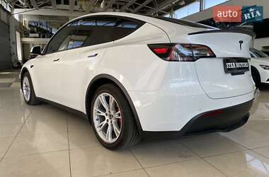 Позашляховик / Кросовер Tesla Model Y 2021 в 