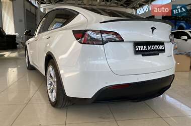 Позашляховик / Кросовер Tesla Model Y 2021 в 