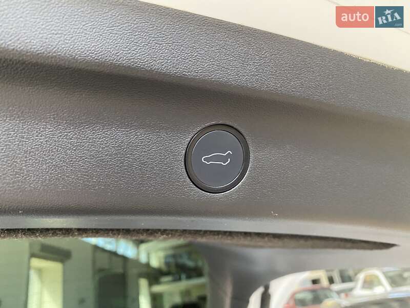 Внедорожник / Кроссовер Tesla Model Y 2021 в Одессе фото 46 Внедорожник / Кроссовер Tesla Model Y 2021 в Одессе