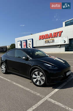 Позашляховик / Кросовер Tesla Model Y 2023 в 