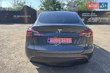 Внедорожник / Кроссовер Tesla Model Y 2023 в 