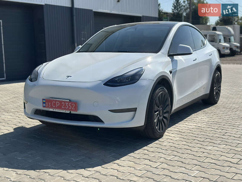Позашляховик / Кросовер Tesla Model Y 2024 в Вінниці