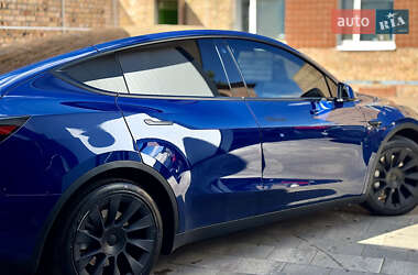 Внедорожник / Кроссовер Tesla Model Y 2021 в 