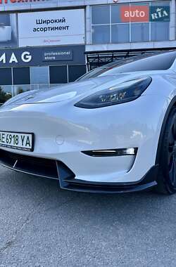 Позашляховик / Кросовер Tesla Model Y 2022 в 