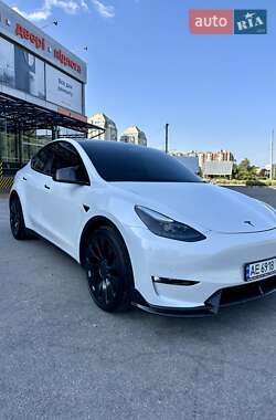 Tesla Model Y 2022 Tesla Model Y 2022