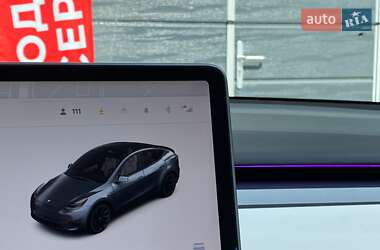 Внедорожник / Кроссовер Tesla Model Y 2022 в 