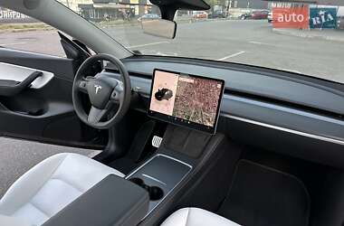 Внедорожник / Кроссовер Tesla Model Y 2022 в 