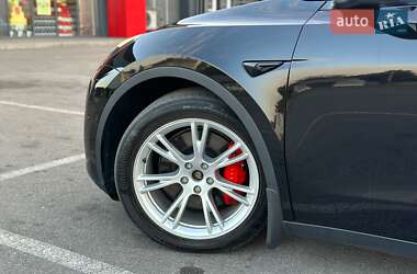 Внедорожник / Кроссовер Tesla Model Y 2022 в 
