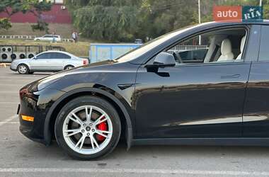 Внедорожник / Кроссовер Tesla Model Y 2022 в 