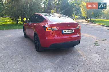 Позашляховик / Кросовер Tesla Model Y 2022 в 