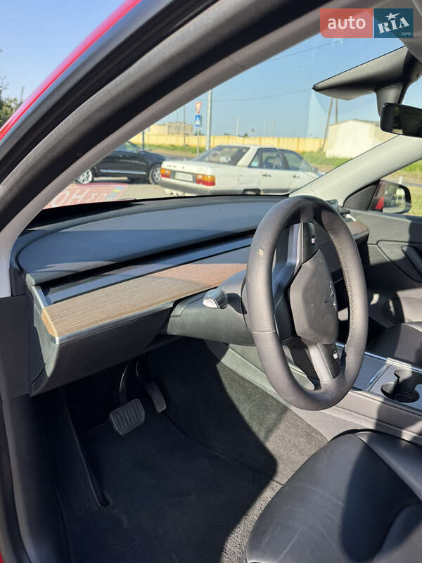 Внедорожник / Кроссовер Tesla Model Y 2021 в Луцке фото 12 Внедорожник / Кроссовер Tesla Model Y 2021 в Луцке