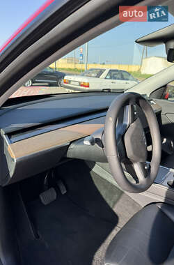 Позашляховик / Кросовер Tesla Model Y 2021 в 