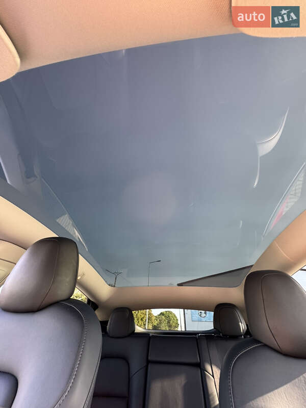 Внедорожник / Кроссовер Tesla Model Y 2021 в Луцке фото 31 Внедорожник / Кроссовер Tesla Model Y 2021 в Луцке