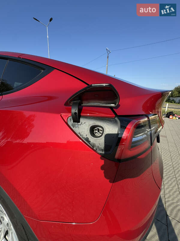 Внедорожник / Кроссовер Tesla Model Y 2021 в Луцке фото 38 Внедорожник / Кроссовер Tesla Model Y 2021 в Луцке