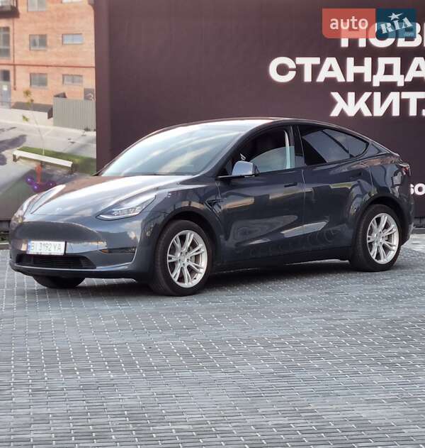 Внедорожник / Кроссовер Tesla Model Y 2023 в Полтаве фото 8 Внедорожник / Кроссовер Tesla Model Y 2023 в Полтаве
