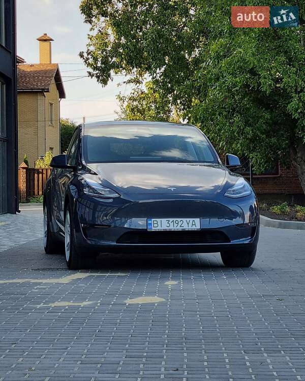 Внедорожник / Кроссовер Tesla Model Y 2023 в Полтаве фото 9 Внедорожник / Кроссовер Tesla Model Y 2023 в Полтаве