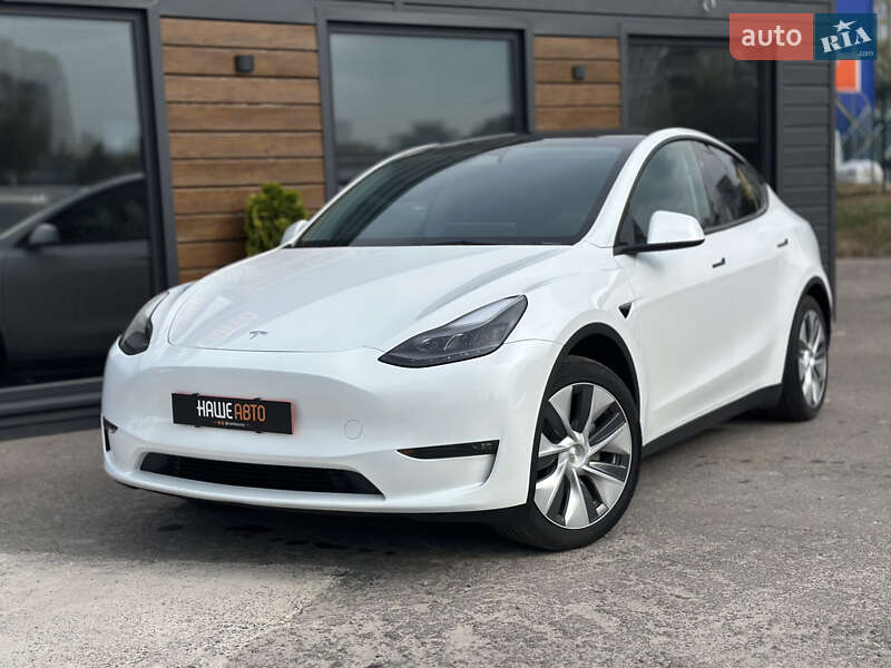 Позашляховик / Кросовер Tesla Model Y 2023 в Шептицькому