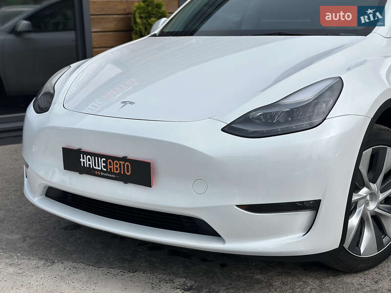 Позашляховик / Кросовер Tesla Model Y 2023 в Шептицькому