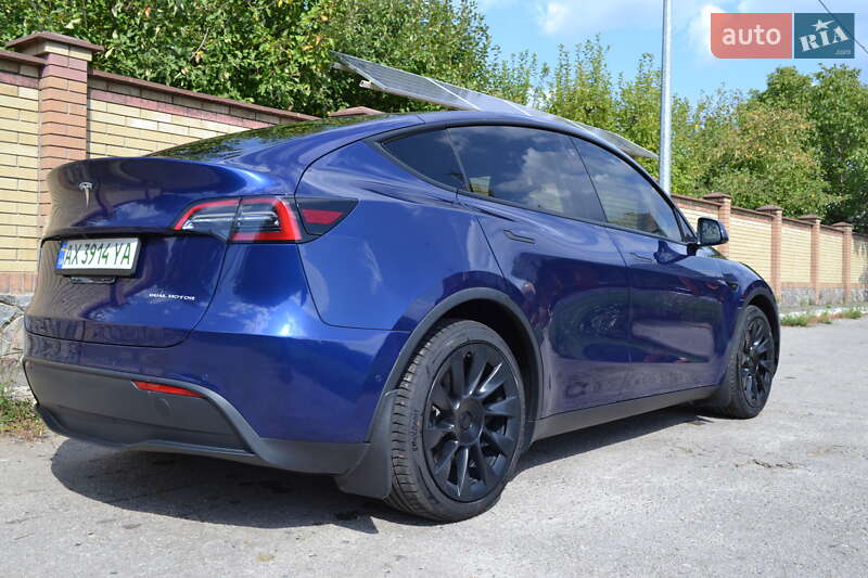 Позашляховик / Кросовер Tesla Model Y 2020 в Харкові