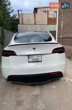 Внедорожник / Кроссовер Tesla Model Y 2021 в Днепре