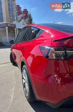 Внедорожник / Кроссовер Tesla Model Y 2021 в Тернополе