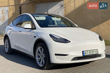 Внедорожник / Кроссовер Tesla Model Y 2022 в Ивано-Франковске