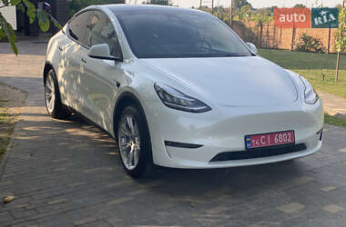 Внедорожник / Кроссовер Tesla Model Y 2022 в 