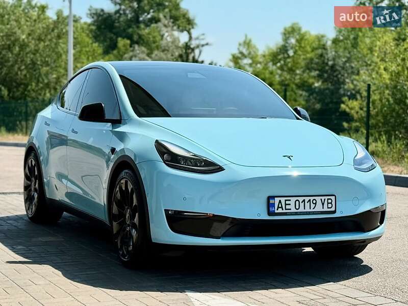 Tesla Model Y 2022