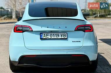 Позашляховик / Кросовер Tesla Model Y 2022 в 