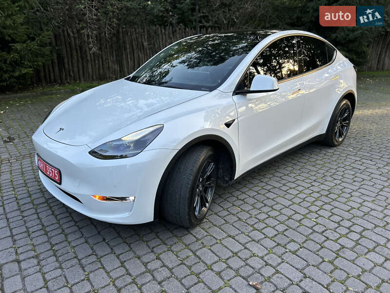 Внедорожник / Кроссовер Tesla Model Y 2022 в Львове