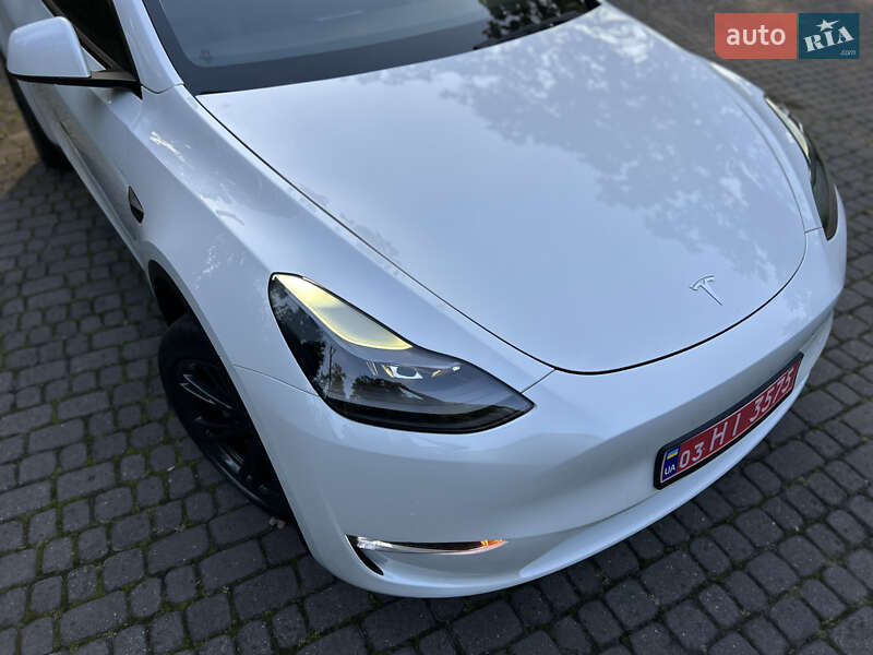 Внедорожник / Кроссовер Tesla Model Y 2022 в Львове