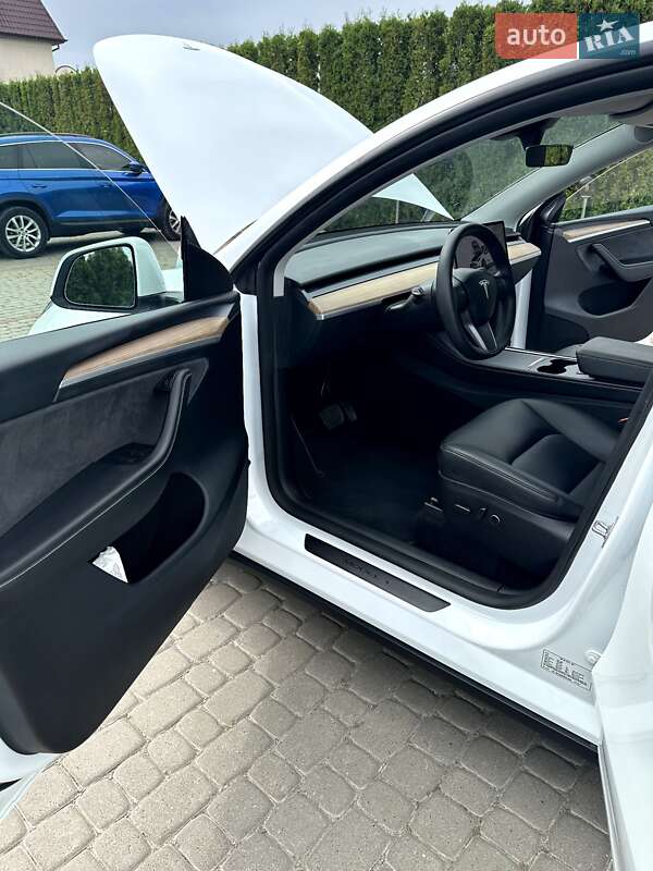 Внедорожник / Кроссовер Tesla Model Y 2024 в Дунаевцах фото 19 Внедорожник / Кроссовер Tesla Model Y 2024 в Дунаевцах