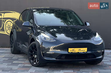 Внедорожник / Кроссовер Tesla Model Y 2024 в 