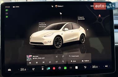 Внедорожник / Кроссовер Tesla Model Y 2022 в 