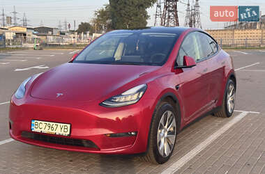 Позашляховик / Кросовер Tesla Model Y 2021 в 