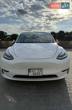 Tesla Model Y 2021