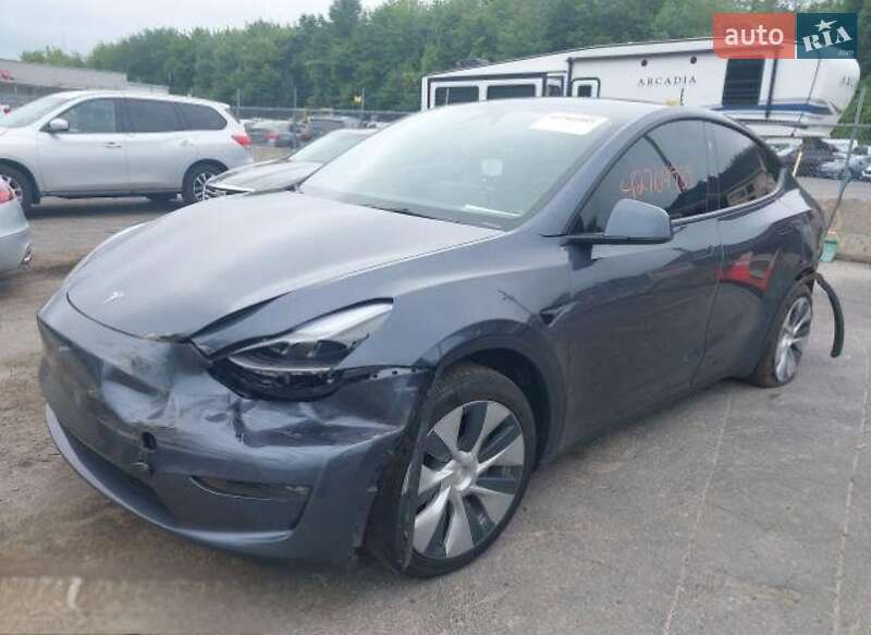Внедорожник / Кроссовер Tesla Model Y 2023 в Одессе
