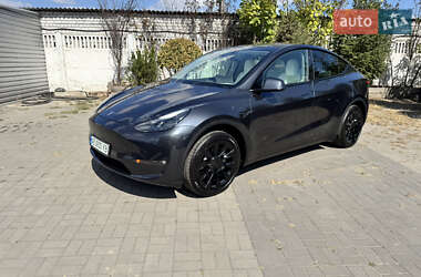 Tesla Model Y 2024 Tesla Model Y 2024