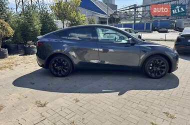Внедорожник / Кроссовер Tesla Model Y 2024 в 
